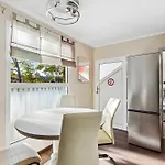 257 * Zadelsdorf